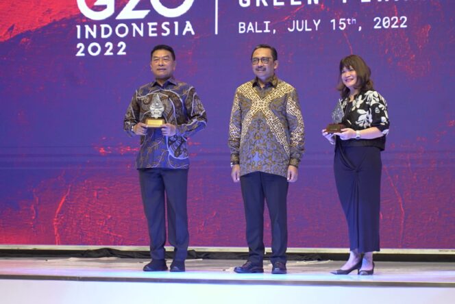 
Moeldoko Ajak Perbankan Patahkan Asumsi Mobil Listrik Mahal