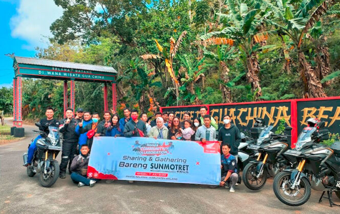 
Sunmori Kopdargas Komunitas Honda Malang dan Sunmotret.id