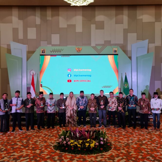 
Penganugerahan Film Religi Nasional, Menag: Syiar melalui Film Mudah Dipahami