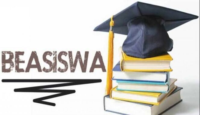 
Tersedia 10.000 Kuota Beasiswa Pendidikan Profesi Guru, Simak Ini Syarat-syaratnya…