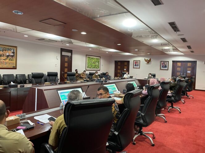 
KSP Kawal Percepatan Penerbitan Nomor Induk Berusaha