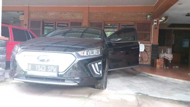 
Gus Ipul Ternyata Sudah Lama Gunakan Mobil Listrik