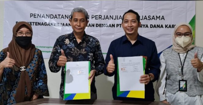 
BPJS Kantor Cabang Pandaan Pasuruan Teken PKS dengan BPR Surya Dana Karya