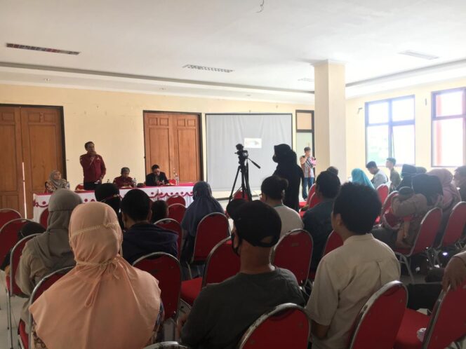 
Peserta Baksos Operasi Katarak Spesial HUT Kabarpas Membludak
