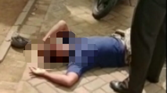 
Sambil Gendong Bayi, Emak-emak di Pasuruan Lawan Maling Motor hingga Keok