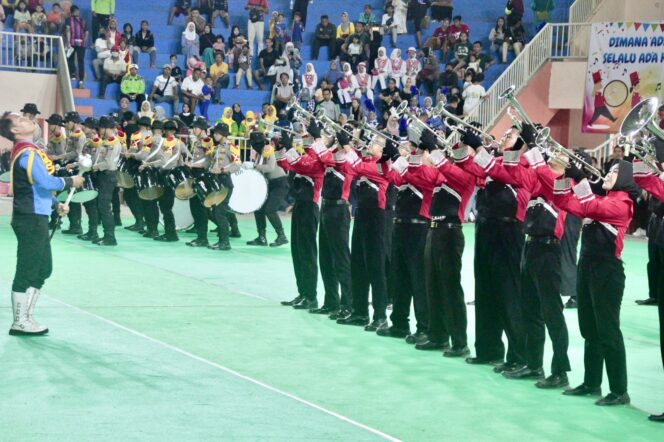 
Lomba Drum Band Piala Wali Kota Pasuruan Berlangsung Meriah