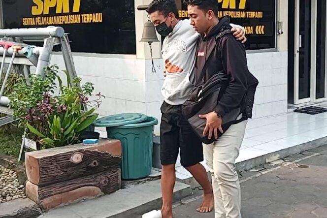 
Jadi Korban Bacok Dua Orang Tak Dikenal, Pria di Sidoarjo Lapor Polisi