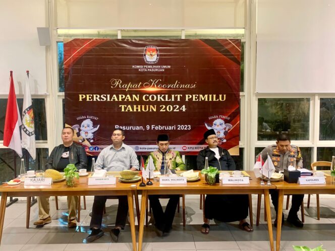 
Gus Ipul Pimpin Langsung Rakor Persiapan Coklit Pemilu Tahun 2024