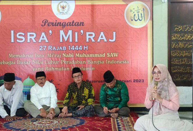 
Sosialisasi 4 Pilar Kebangsaan dalam Moment Isra Miraj, Senator Evi Zainal Abidin Sampaikan Pesan Ini