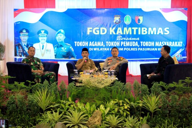 
Hadiri FGD Kamtibmas, Wawali Mas Adi: Membangun Kota Pasuruan dengan Sinergi dan Kolaborasi