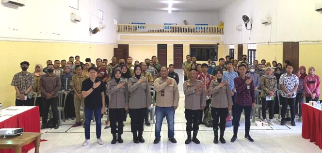 
BPJS Ketenagakerjaan Beri Sosialisasi Program dan Manfaat kepada PHL Polres Kota Pasuruan