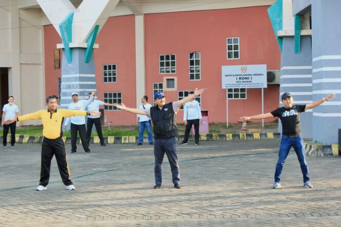 
Jalin Sinergitas, Wali Kota bersama Jajaran Forkopimda Gelar Senam Bersama 