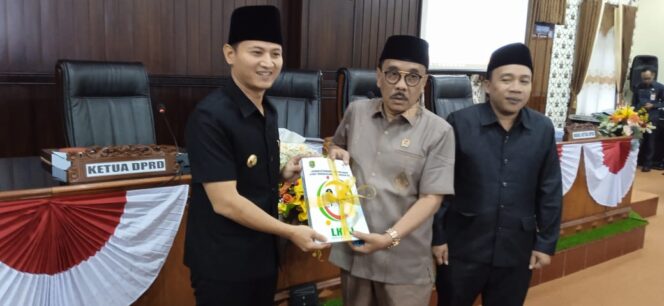 
DPRD Trenggalek Paripurnakan LKPj Bupati TA 2022