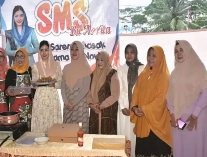 
Berbagi Resep Bergizi Ala Pemkab Trenggalek : ‘Sareng Masak Sama’ Bu Novita