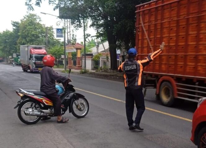 
Selama Mudik Lebaran 2023, Operasional Angkutan Barang Dibatasi