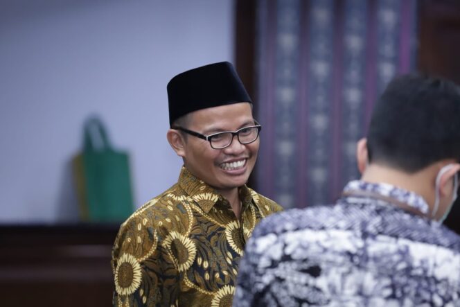 
Matahari Lintasi Atas Ka’bah 27 dan 28 Mei, Kemenag Imbau Cek Arah Kiblat