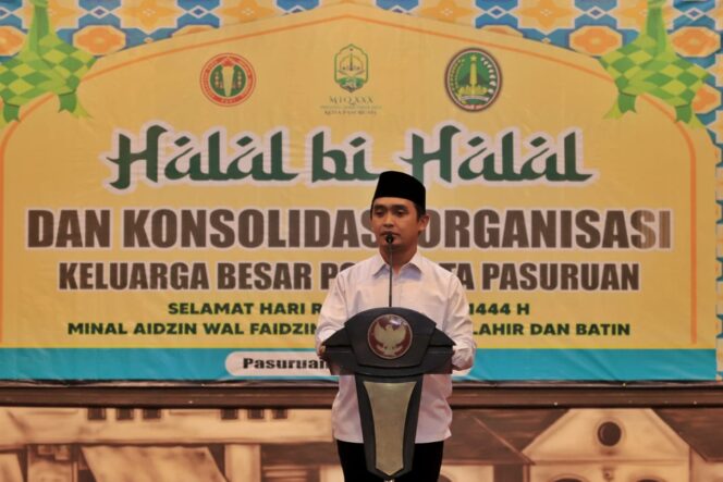 
Hadiri Halal Bi Halal PGRI Kota Pasuruan, Mas Adi : Mari Prioritaskan Pembangunan SDM