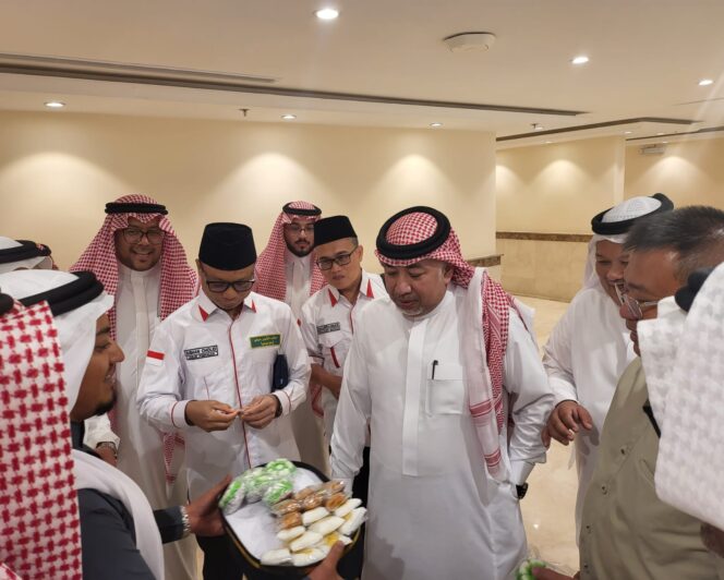 
PPIH Cek Kesiapan Maktab Layani Jemaah di Makkah
