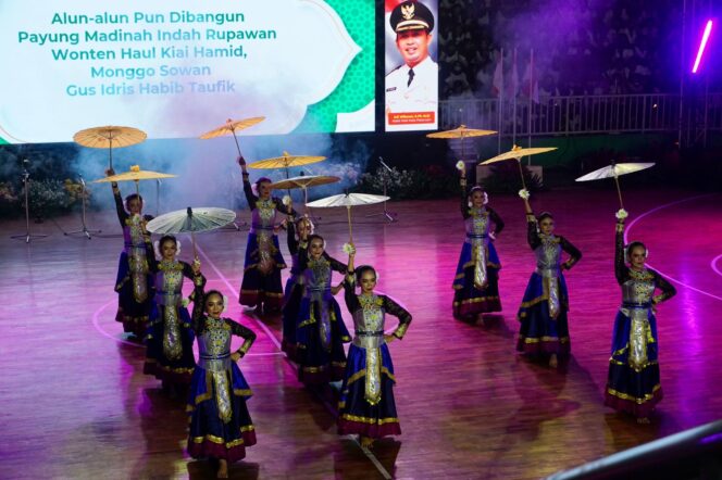 
Gebyar Hardiknas, Pemkot Pasuruan Suguhkan Keragaman Budaya dan Potret Pendidikan Indonesia