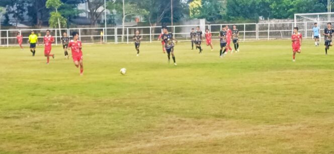 
Trenggalek Soccer League : Bolang FC Permalukan Juara Bertahan SS Garuda 1-0