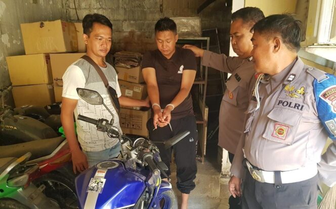 
Todongkan Pistol Mainan, Satpam Asal Malang Curi Uang SPBU di Gempol Pasuruan