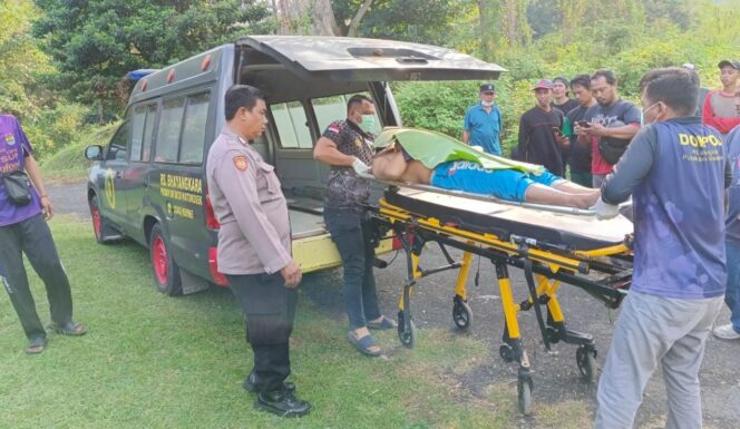
Pencari Burung Tewas di Finna Golf