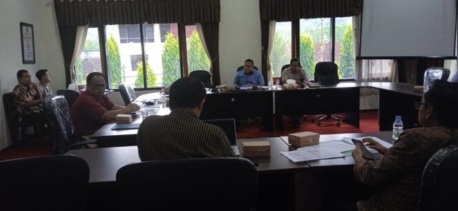 
Komisi II DPRD Trenggalek : Ada Beberapa OPD Pendapatan dan Belanjanya Tak Penuhi Target
