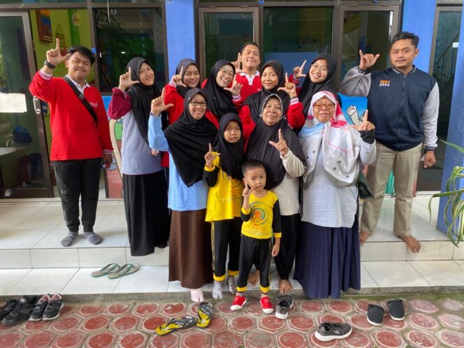 
KKN-T 29 UMSIDA Sukses Gelar Senam Sehat Ibu dan Anak