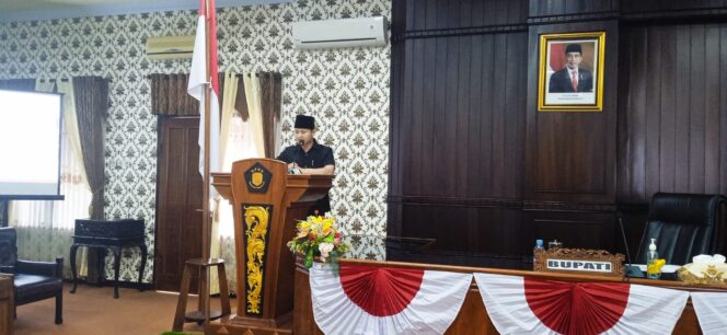 
Bupati Trenggalek Paparkan KUA PPAS R-APBD TA 2024, Begini Penjelasannya