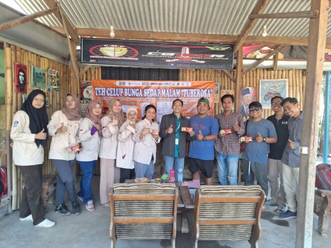 
Tim UKM Lembaga Riset Mahasiswa Uniwara Kembali Lolos PPK Ormawa 2023