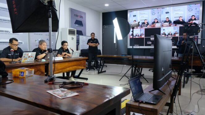 
15 SMK Siap Berkompetisi di Babak Final Olimpiade Jaringan Mikro0k 2023