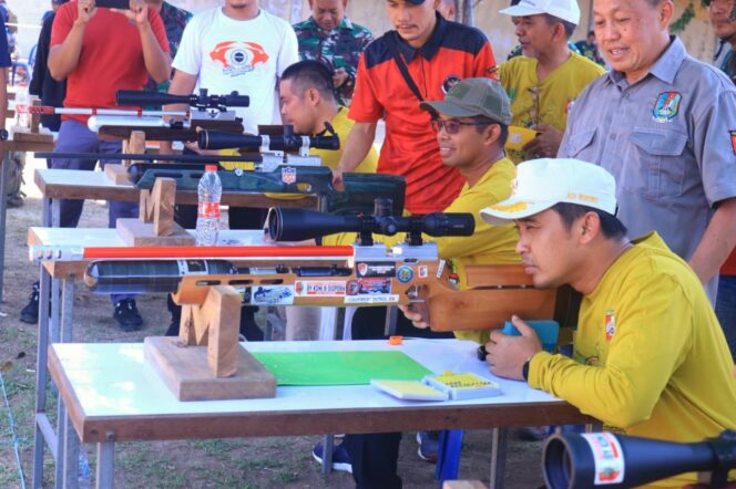 
Lomba Menembak Wali Kota Cup, Mas Adi Sampaikan Momentum Menjaring Potensi Atlet Menembak