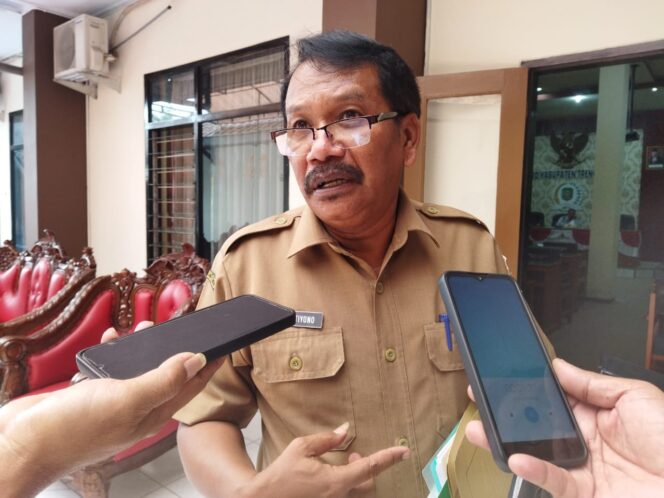 
Disdikpora Trenggalek Optimalkan GOR Gajah Putih untuk Dongkrak PAD