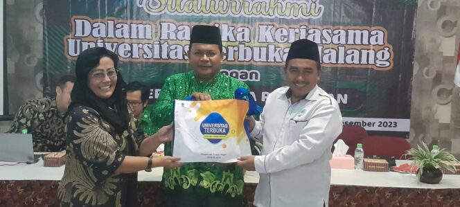 
Jembatani Warga NU Kuliah, Pergunu Kota Pasuruan Jalin Kerjasama dengan UT Malang