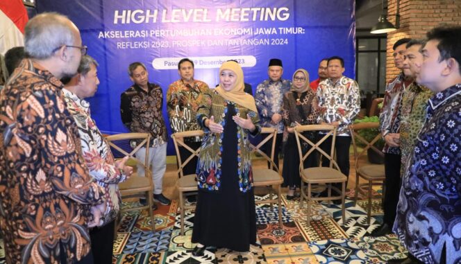 
Gubernur Khofifah Berharap Pertumbuhan Ekonomi di Jatim Lebih Inklusif dan Berdampak ke Masyarakat