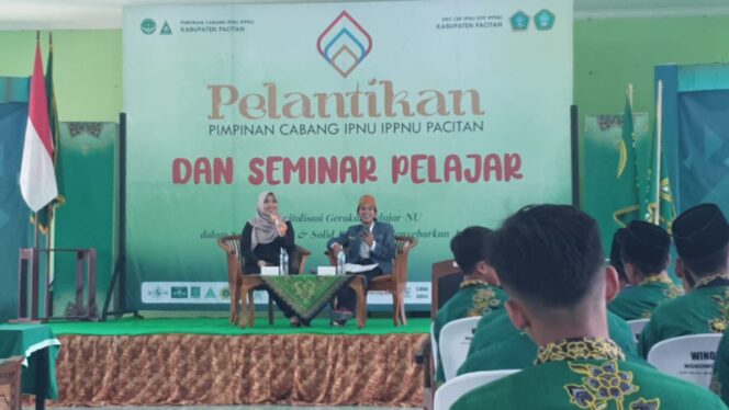 
Pelajar Tangguh Sambut Indonesia Digital 2024, Ning Lia Ungkap Molekularisasi dan Konvergensi