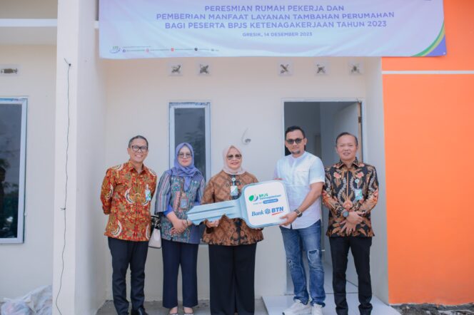 
Peroleh Kredit MLT BPJS Ketenagakerjaan, Developer Bangun 200 Rumah Pekerja
