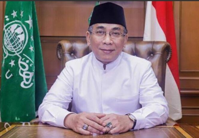 
Di Kantor PWNU Jatim, Gus Yahya Ingatkan Kembali Peran NU Sebagai Pemangku Kewenangan Keagamaan
