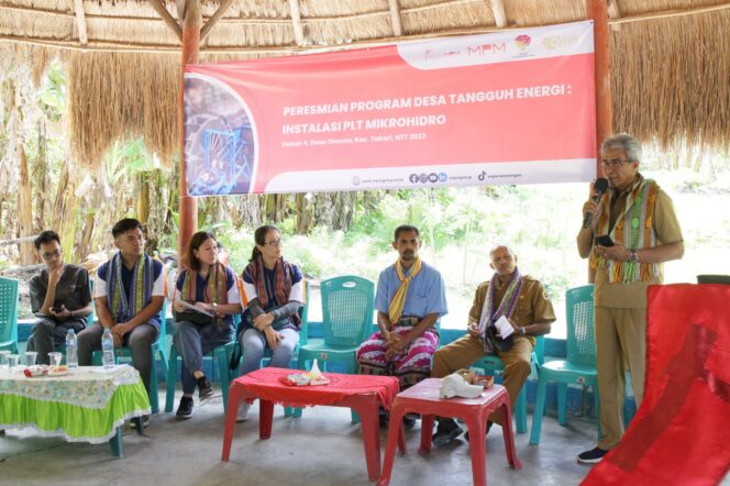 
MPMX Hadirkan Listrik di Desa Oesusu Kupang Melalui Energi Ramah Lingkungan
