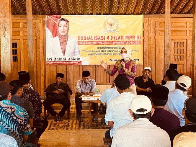 
Senator Evi Zainal Abidin Ajak Para Kades dan Perangkat Ikut Sukseskan Pemilu 2024