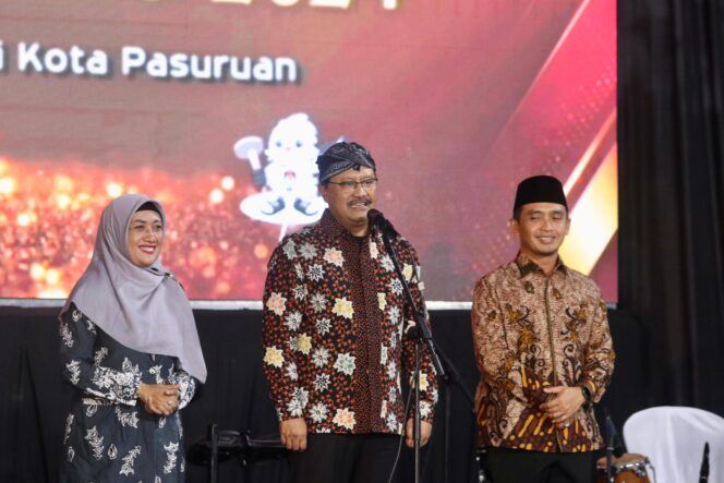 
Buka Bimtek KPPS, Walikota : Kerja Profesional dan Jaga Amanah