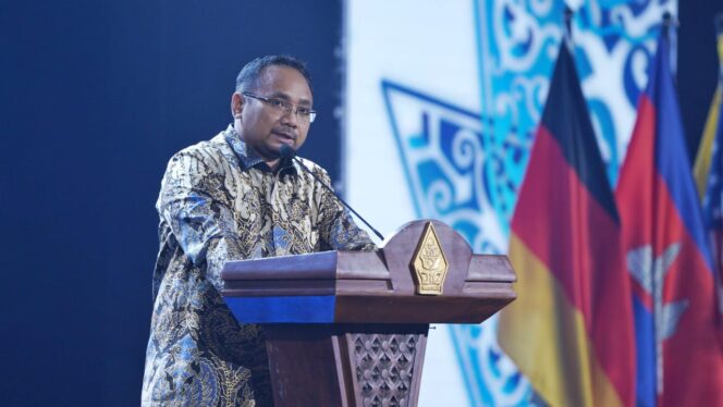 
Tutup AICIS 2024, Menag: Perlu Peran Agama yang Inklusif Respons Krisis Kemanusiaan
