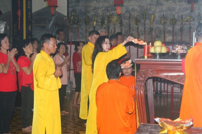 
Warga Tionghoa Pasuruan Berharap Pemilu 2024 Damai dan Guyub Rukun
