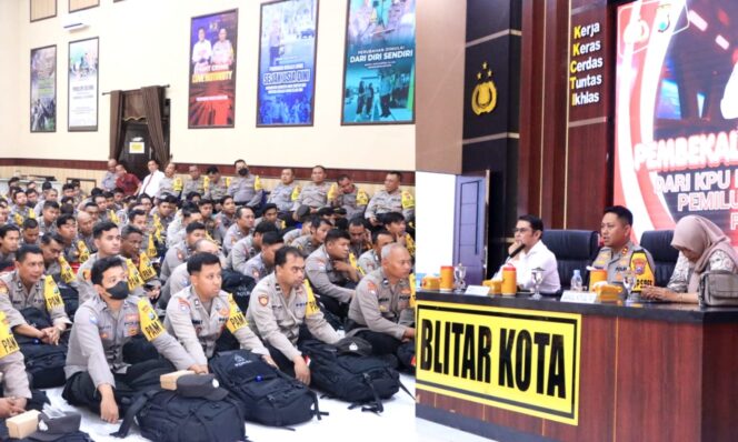 
Sebelum Bertugas, Ratusan Petugas Pemilu Dapat Pengarahan dari Kapolres Blitar Kota