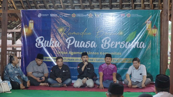 
Mas Adi Apresiasi Pasuruan Inspiratif Gelar Bukber Lintas Agama