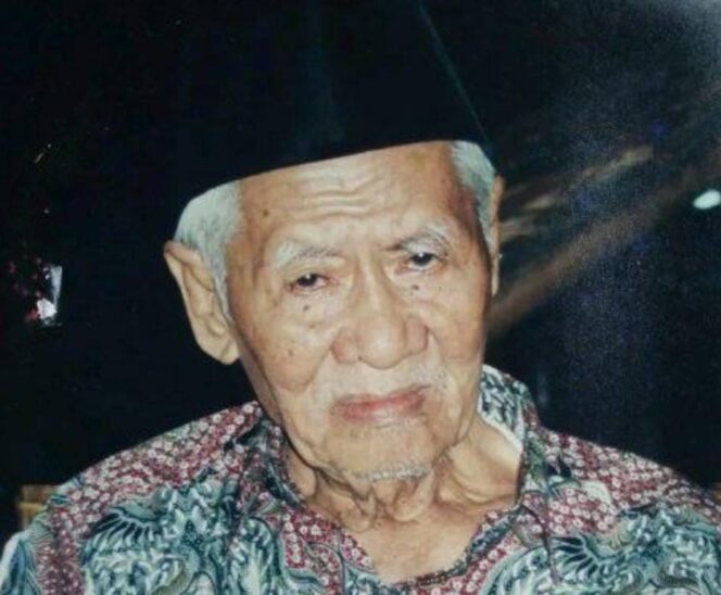 
Malam Ini, Haul Kiai Moenasir Ali, Sang Komandan Perang Gerilya Batalyon Condromowo