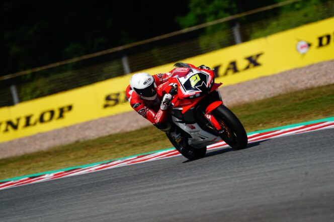 
Pebalap Bertalenta Astra Honda Siap Banggakan Indonesia di ARRC Buriram