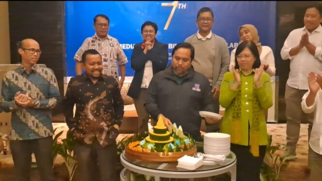 
Rayakan Tujuh Tahun Berdiri, AMSI Terus Perkuat Kolaborasi Menuju Media Sustainability
