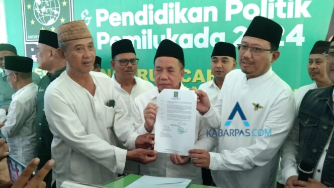 
Mas Dion: PKB Harus Kompak dan Bersatu Menangkan Gus Mujib Jadi Bupati Pasuruan