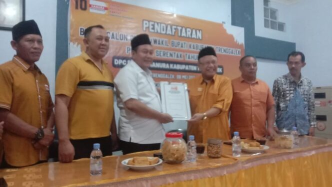 
Salah Satu Petinggi Demokrat Trenggalek Mugianto Incar Rekom Bacabup dari Hanura
